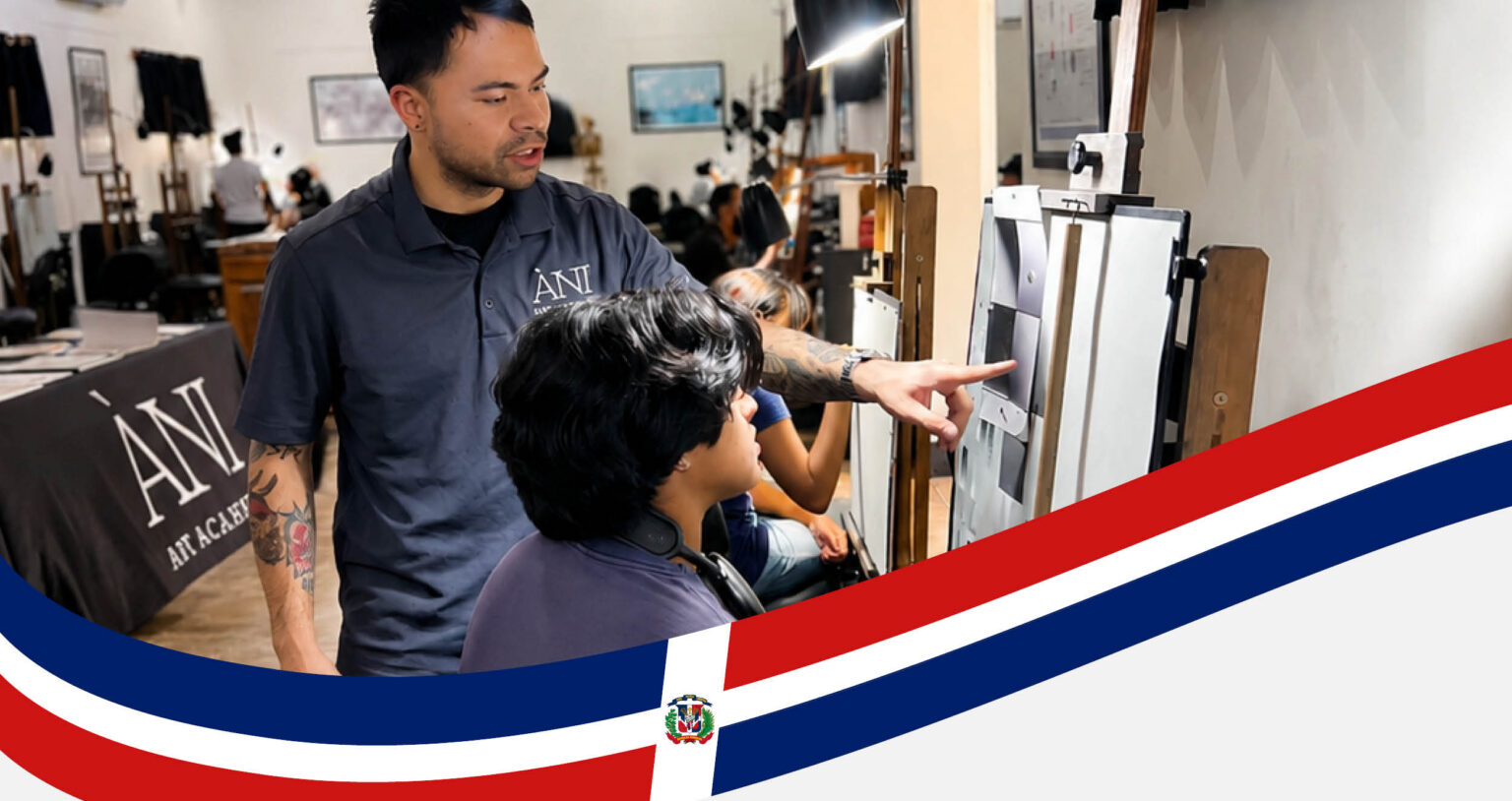 Mitchell Bagnas Visits ÀNI Art Academies Dominicana